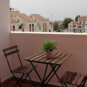 apartamento-con-terraza-a-5-min-playa.1costadelsol.com/